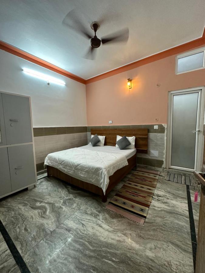 Flow House Rishikesh Bagian luar foto
